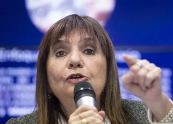 Bullrich anticipó su declaración jurada y dejó más expuesto a Adorni en plena investigación patrimonial