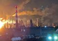 Ucrania golpeó con drones una gran refinería rusa tras tres días de bombardeos de Moscú sobre Kiev