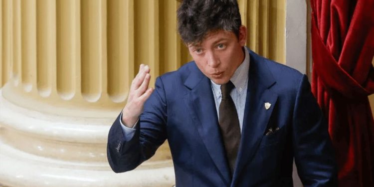 Santiago Caputo avisó que sólo Milei puede echarlo y acorraló al Presidente en plena guerra libertaria