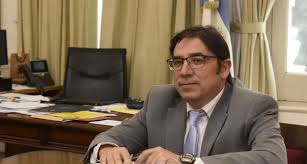 Álvarez apuntó contra la caja universitaria: “Pocos graduados, mucha plata y designaciones por rosca política”. El rol de Emiliano Yacobitti
