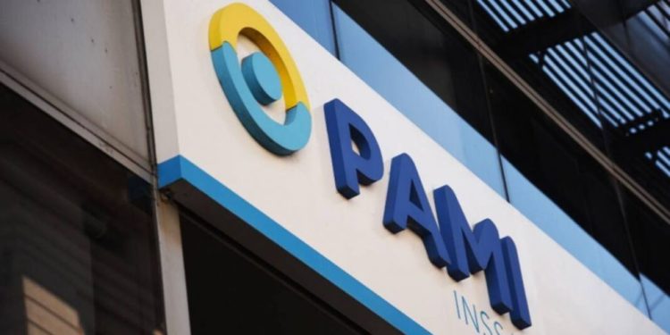 Médicos de cabecera y odontólogos de PAMI iniciaron un paro nacional de 72 horas