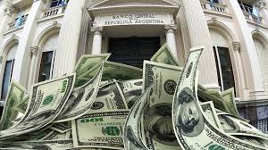 Positivo: El Banco Central quedó a un paso de cumplir la meta de reservas y Caputo proyecta compras de hasta US$ 24.000 millones