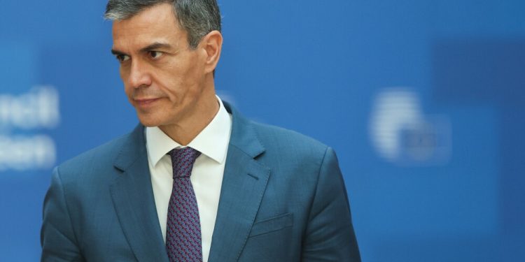 Junts le pide a Sánchez que se aparte y el Congreso elija otro presidente en plena crisis del PSOE