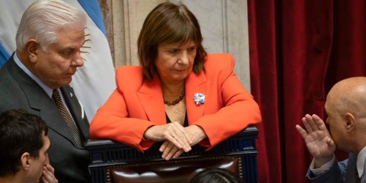 La Libertad Avanza hizo caer la sesión del Senado y volvió a blindar a Adorni