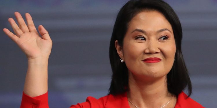 Keiko Fujimori se declara ganadora en Perú y promete un gobierno de unidad para cerrar la grieta