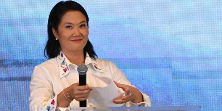 Keiko prepara su primer gabinete y busca blindar el arranque de su gobierno