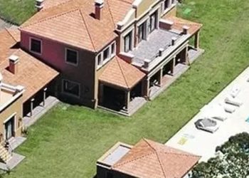 La muerte de Indio Solari: la Justicia investiga las últimas horas del ícono ricotero encontrado al borde de la piscina en su casa de Parque Leloir