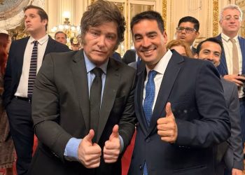 Milei le quita la vocería a Adorni y pone a Ravier en el atril presidencial
