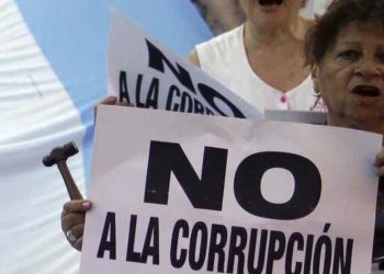Encuesta: la corrupción desplaza a la inflación y ya es la principal preocupación de los argentinos