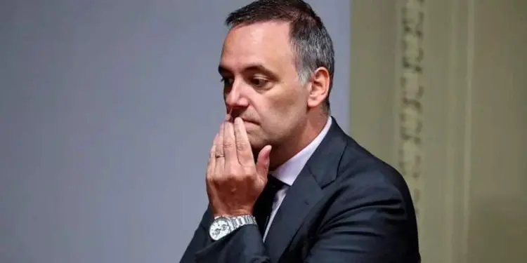 Un informe oficial detectó inconsistencias en el patrimonio de Adorni y la Justicia prepara una intimación