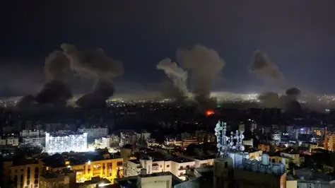 Estados Unidos lanzó su mayor oleada de ataques contra Irán y Trump evalúa una ofensiva todavía más amplia