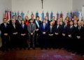 Milei reúne a su mesa política y busca en Tucumán una foto de poder tras la caída de Adorni