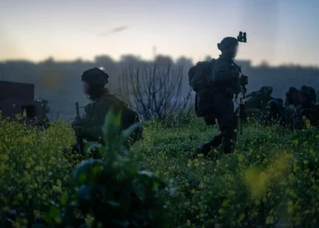 Israel asestó duro golpe a bastión histórico de Hezbolá: tomó Bint Jbeil y destruyó más de 1.500 objetivos terroristas
