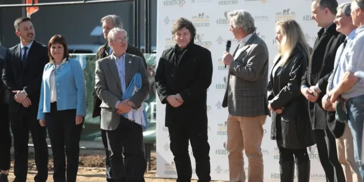 Milei, Bullrich y Pettovello concentraron un fuerte respaldo en La Rural, pero Brasil empañó y encendió alertas