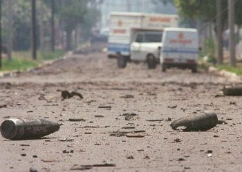Piden declarar delito de lesa humanidad la voladura de Río Tercero y reabrir la búsqueda de los autores materiales. El papel de Balza.