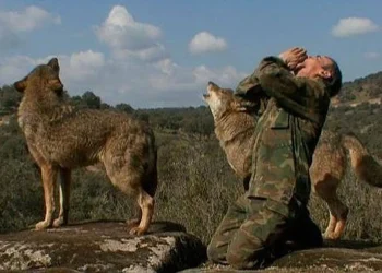 Murió Marcos Rodríguez, el “niño lobo” que fue más feliz entre animales que entre humanos