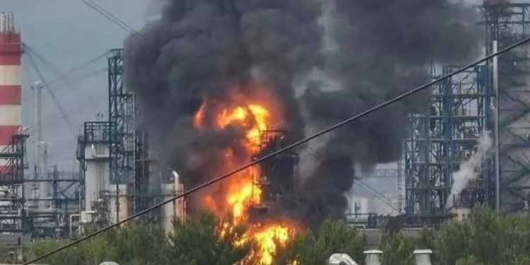 Misteriosa explosión golpea un megacomplejo ruso-chino a 6.000 kilómetros de Ucrania