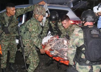 Colombia enfrenta el día despues de la tragedia: ya son 224 los muertos por el terremoto