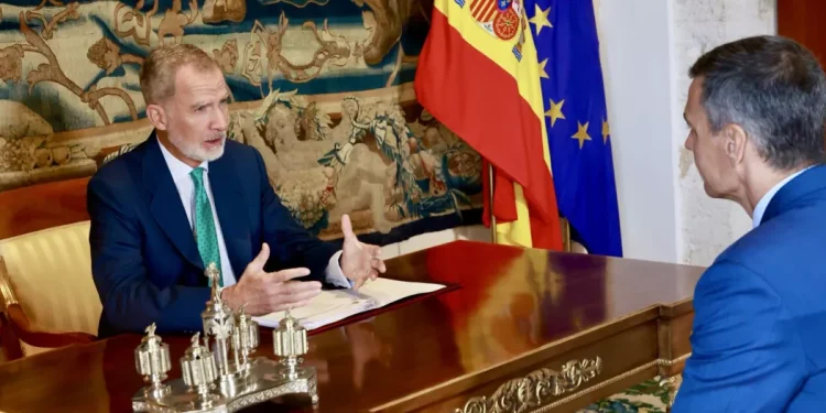 Felipe VI expresó su indignación por la crisis de Ceuta y dejó expuesta la falta de previsión del gobierno de Sánchez