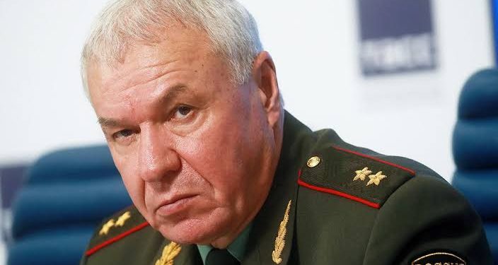 Un general, hoy en la Duma, admite que Rusia pretende avanzar hasta la frontera occidental de Ucrania y descarta una paz cercana