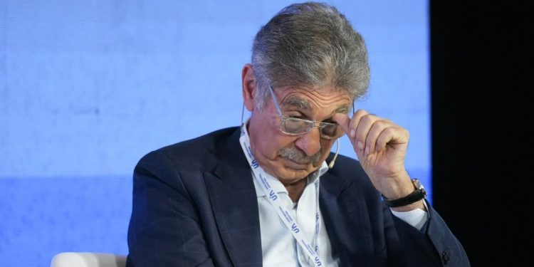 Fentanilo, vacunas y poder: dos exfuncionarias de ANMAT recuperaron la libertad mientras Hugo Sigman sigue sin declarar