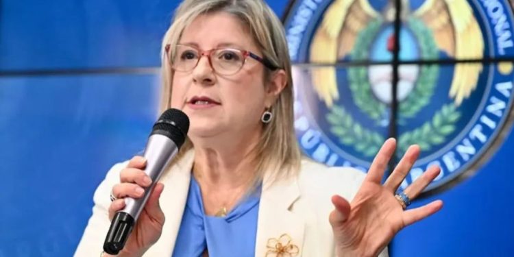 IOSFA: Seguridad le pasa al Tesoro una deuda de $160.000 millones y acelera su salida con Medicus