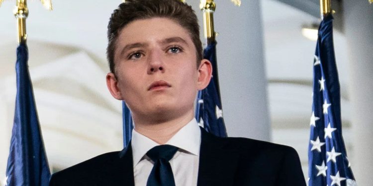 Perversa provocación: Teherán pone a Barron Trump en la mira y ofrece US$10 millones por su vida