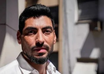 Facundo Moyano quedó detenido tras la denuncia de una joven hallada semidesnuda en Barrancas de Belgrano