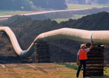 Positivo: Vaca Muerta acelera inversiones y la ampliación del Gasoducto Cordillerano fortalece el abastecimiento patagónico y exportaciones