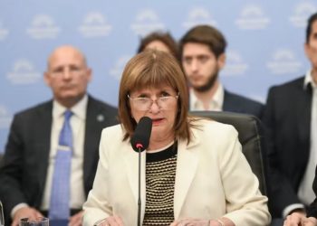 La comunicación del Gobierno volvió a fracasar: tenía argumentos sobre la Ley de Tierras, pero dejó que la oposición impusiera el relato