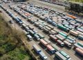 Positivo: El maíz desborda los puertos del Gran Rosario con 4.258 camiones en un día y una cosecha récord