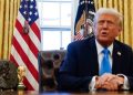 Trump promete US$5.000 por adulto si gana elecciones y sus regalos de US$45.000 abren otra polémica