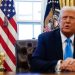 Trump promete US$5.000 por adulto si gana elecciones y sus regalos de US$45.000 abren otra polémica