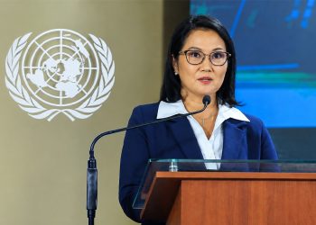 Necesaria Lección