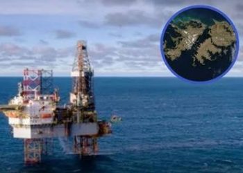 Chile abre una ruta a Malvinas y se sube al boom del petróleo sustraído por usurpadores