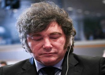 La confianza en Milei vuelve al piso: cae 5,9% y el desgaste alcanza a toda la gestión