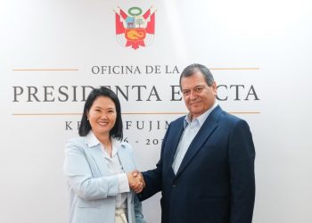 Nieto cruza a Fujimori: “En vez de amenazar al Congreso, gobierne”