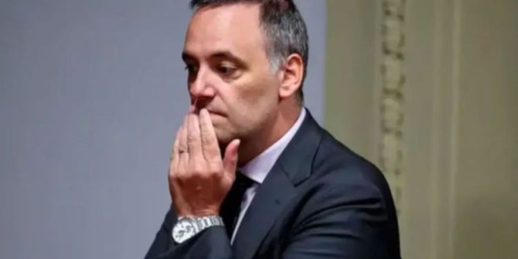 Adorni contra reloj: venció el plazo y la Justicia espera que explique un patrimonio bajo sospecha