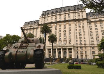Defensa mira al espacio: Argentina refuerza a las Fuerzas Armadas y debería tener delante el desafío de fabricar drones
