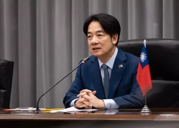 Taiwán se rearma para evitar la guerra y China amenaza con responder