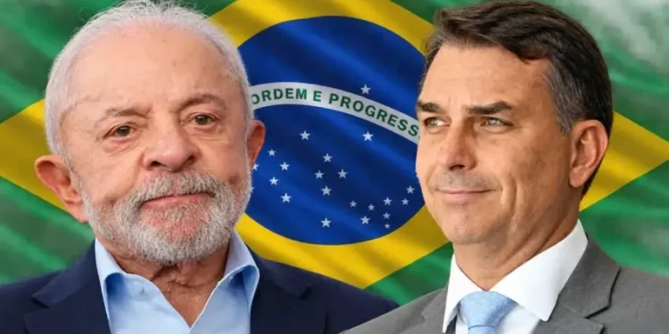 Bolsonaro sostiene una ventaja de más de siete puntos con casi 65% escrutado y Brasil muestra fuerte fractura territorial