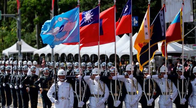 Taiwán celebra su historia de libertad y democracia con “El álbum de una nación”