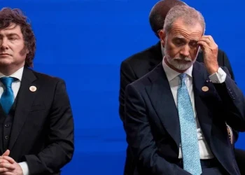 Milei quiso ver al rey de España, pero su enfrentamiento con Sánchez hizo que Felipe lo rechazara