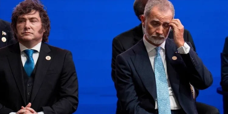 Milei quiso ver al rey de España, pero su enfrentamiento con Sánchez hizo que Felipe lo rechazara