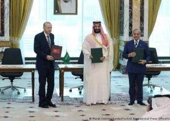 La Alianza de La Meca activa su defensa común y despliega fuerzas en Arabia Saudí