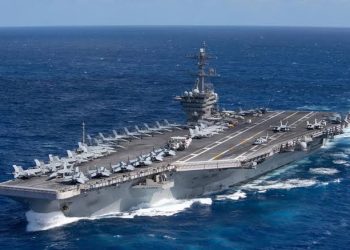 Estados Unidos concentra tres portaaviones frente a Irán y lleva su despliegue al mayor nivel desde 2003