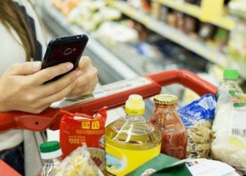 Primer alivio en cuatro meses: las canastas de pobreza e indigencia aumentaron menos que la inflación